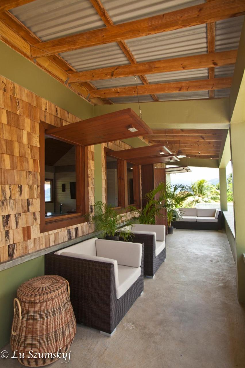 Pagua Bay House - Oceanfront Cabana'S Marigot Kültér fotó