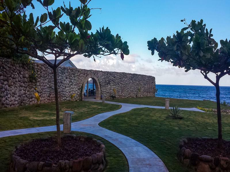 Pagua Bay House - Oceanfront Cabana'S Marigot Kültér fotó