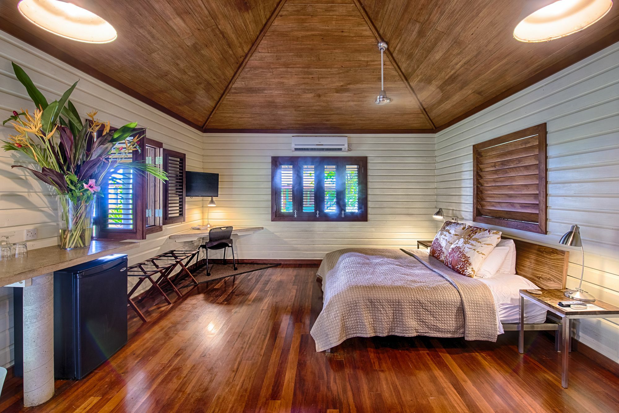 Pagua Bay House - Oceanfront Cabana'S Marigot Kültér fotó