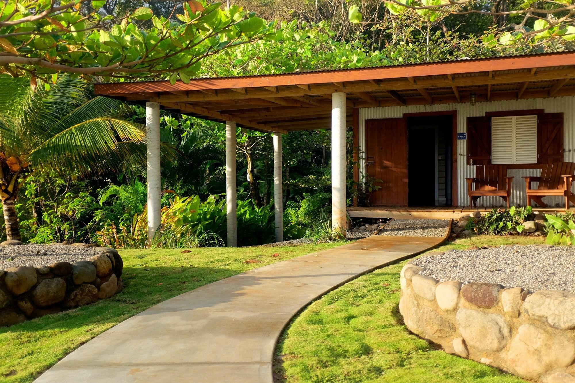 Pagua Bay House - Oceanfront Cabana'S Marigot Kültér fotó