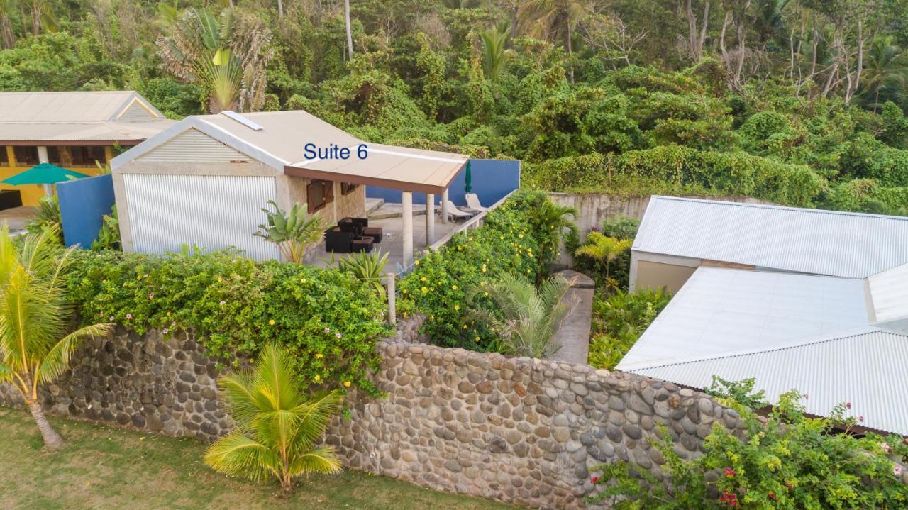 Pagua Bay House - Oceanfront Cabana'S Marigot Kültér fotó